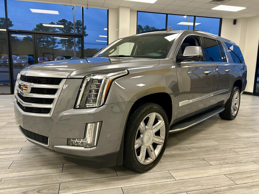 2019 Cadillac Escalade Image 3