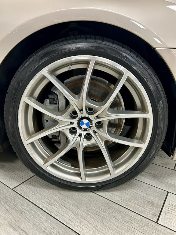 2012 BMW 6 Series Image 19