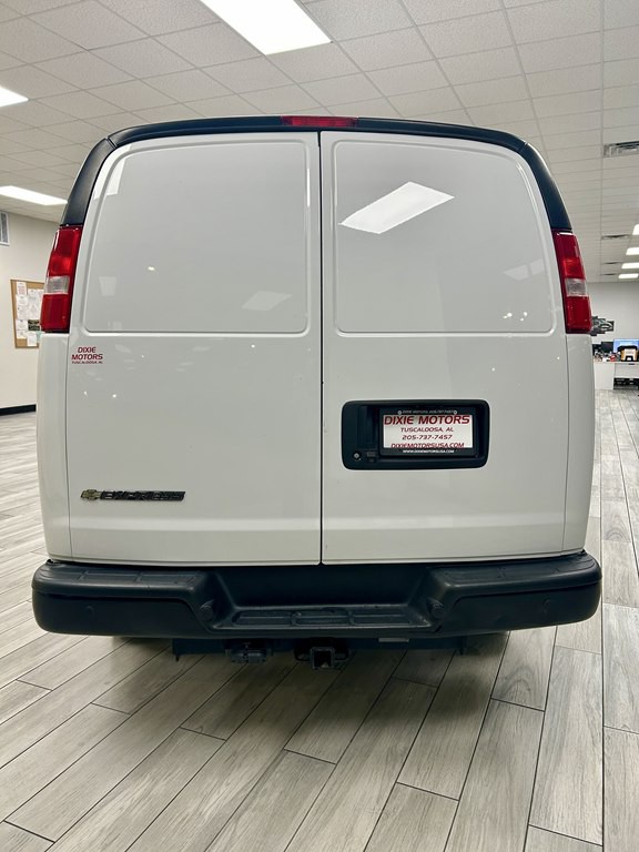 2020 Chevrolet Express Image 8