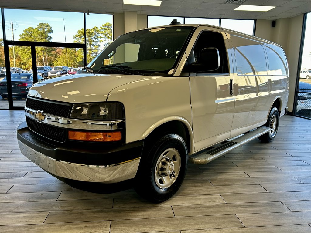 2024 Chevrolet Express Image 3
