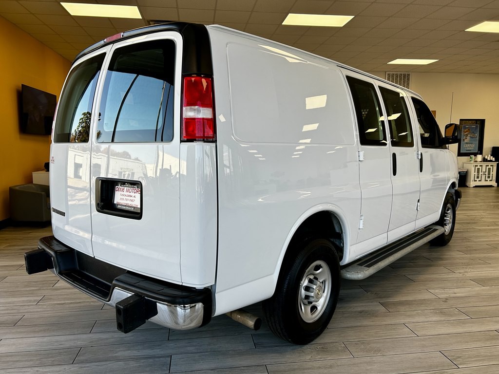 2024 Chevrolet Express Image 6