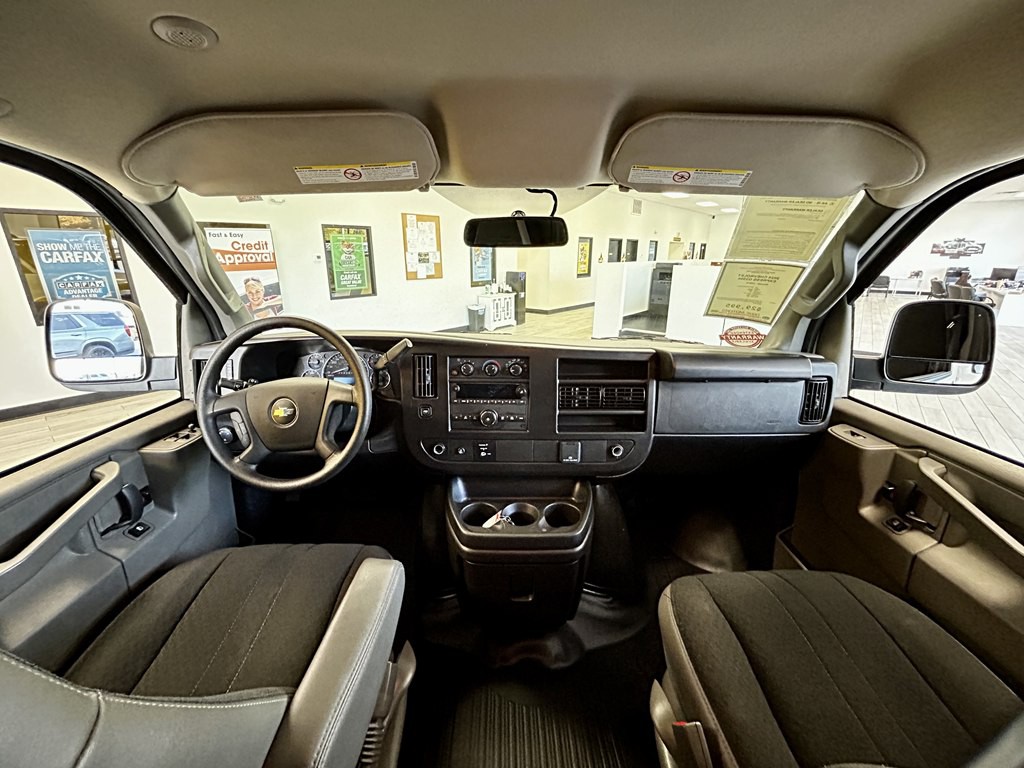 2024 Chevrolet Express Image 10