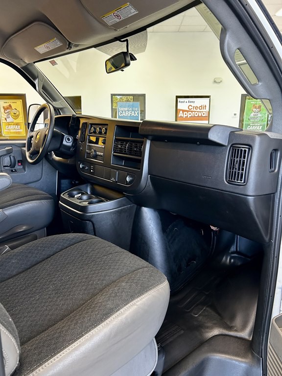 2024 Chevrolet Express Image 11