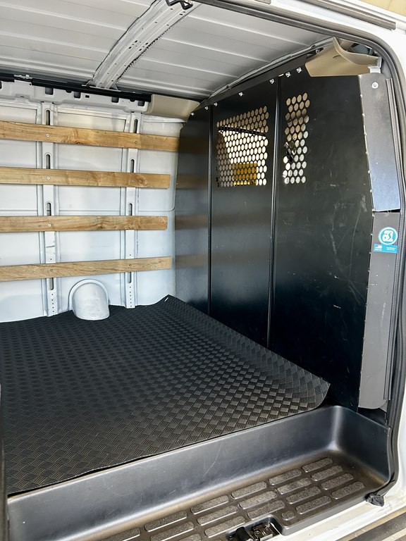 2024 Chevrolet Express Image 17