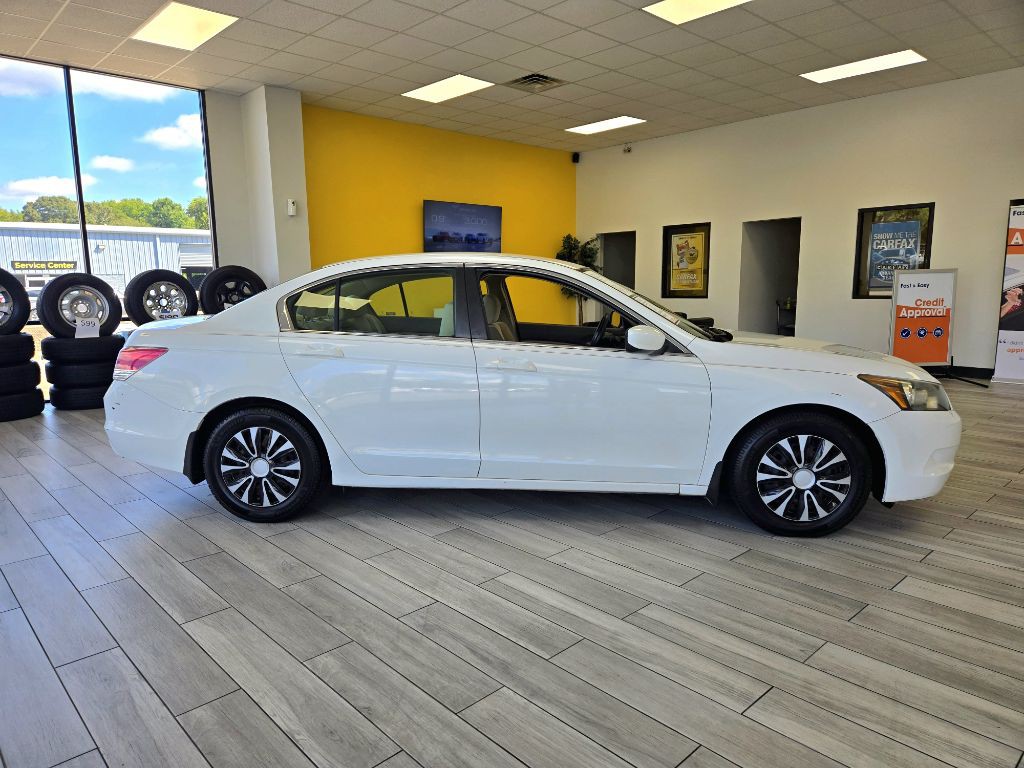 2009 Honda Accord Image 4