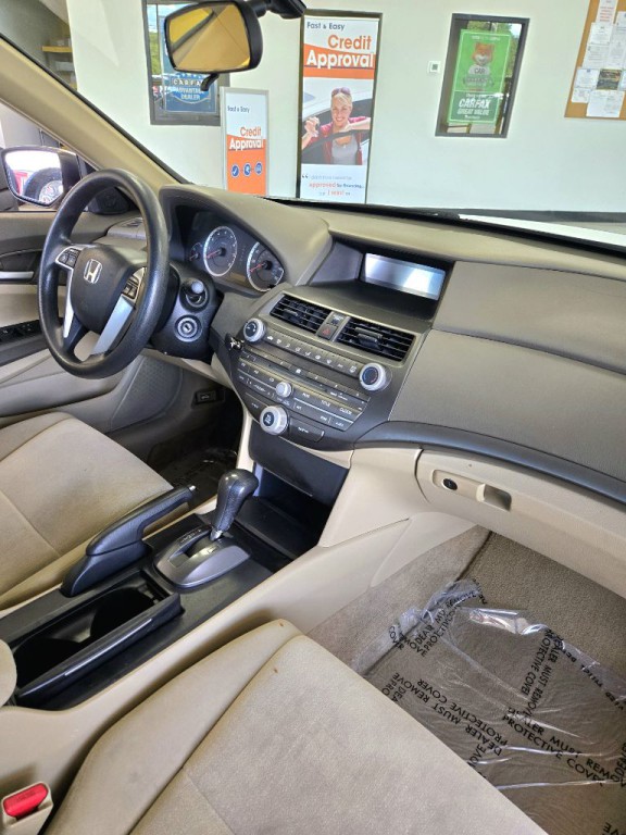 2009 Honda Accord Image 14