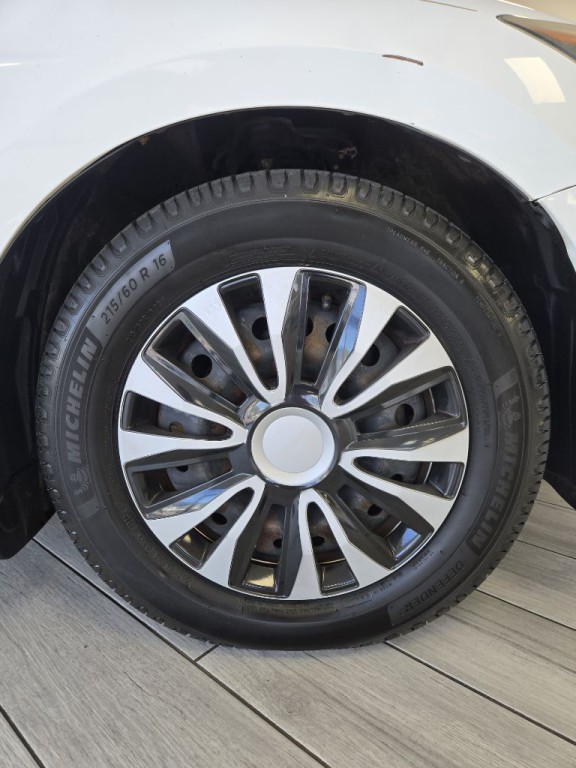 2009 Honda Accord Image 19