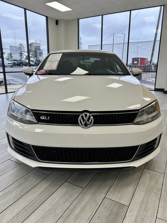 2014 Volkswagen Jetta Image 2