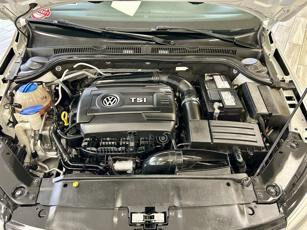 2014 Volkswagen Jetta Image 17