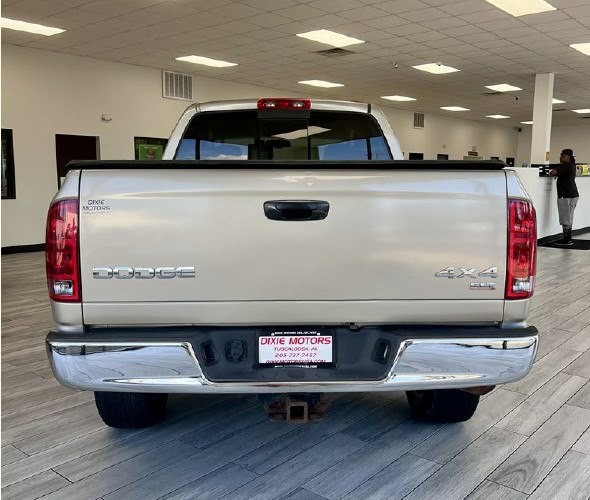 2004 Dodge Ram 1500 Image 8