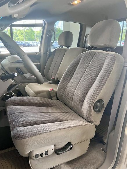 2004 Dodge Ram 1500 Image 13