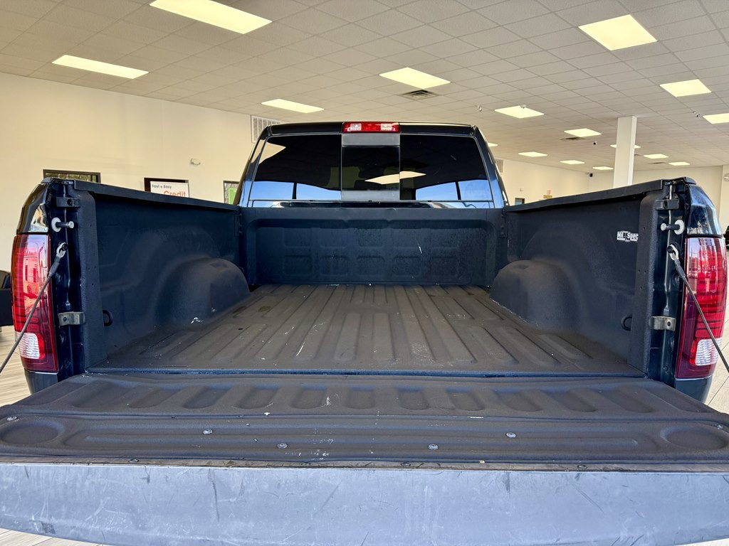 2017 RAM 2500 Image 9