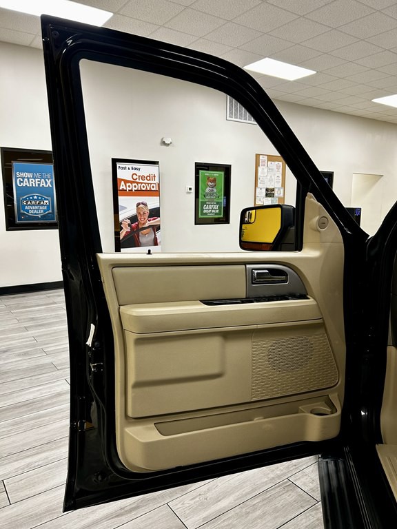 2017 Ford Expedition Image 15