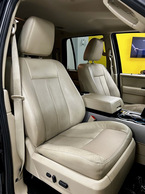 2017 Ford Expedition Image 16