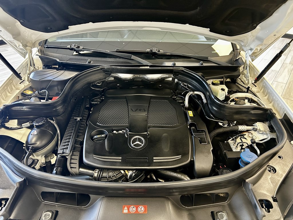 2013 Mercedes-Benz GLK-Class Image 17