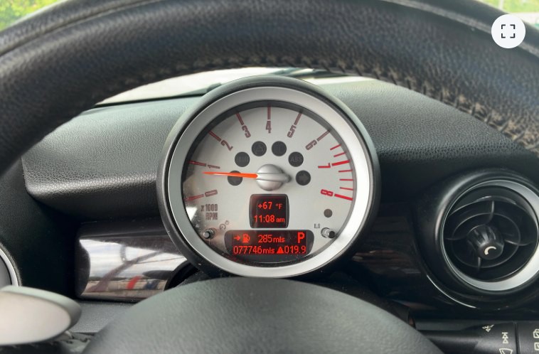 2009 MINI Cooper Image 9