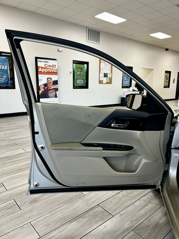 2016 Honda Accord Image 15