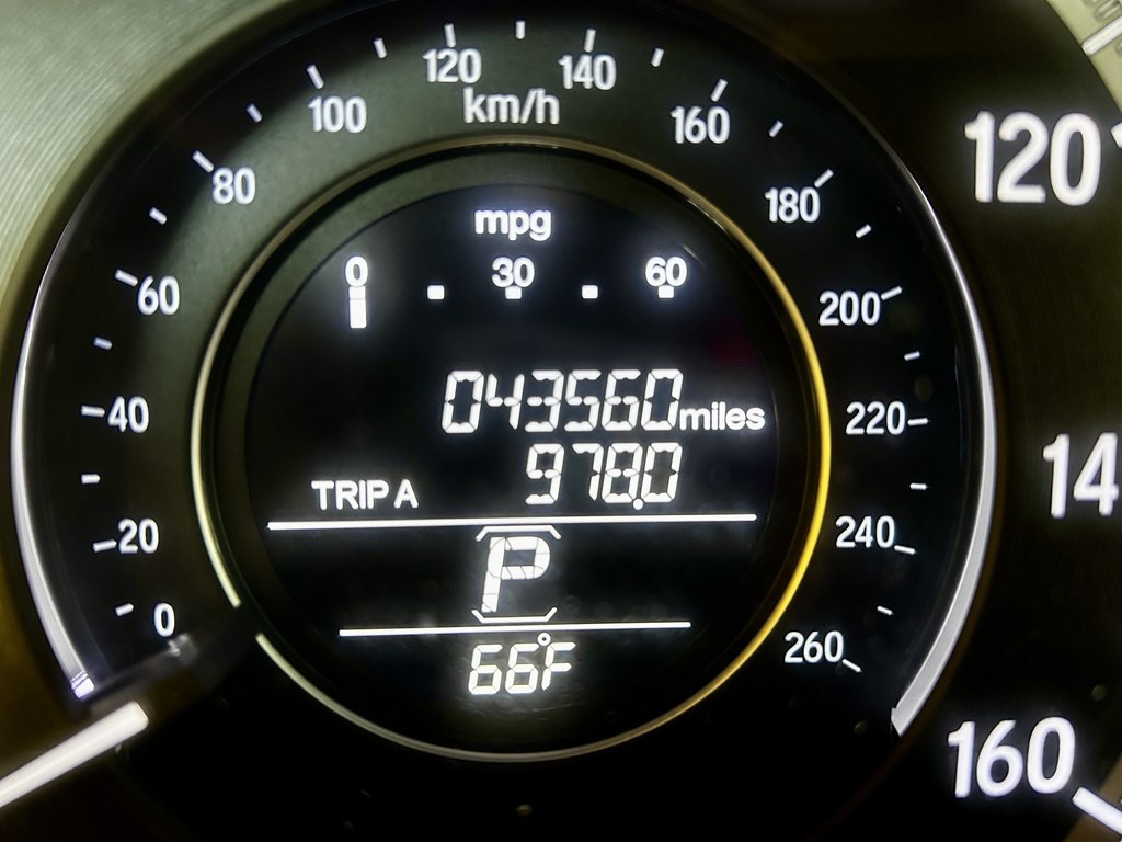 2016 Honda Accord Image 20