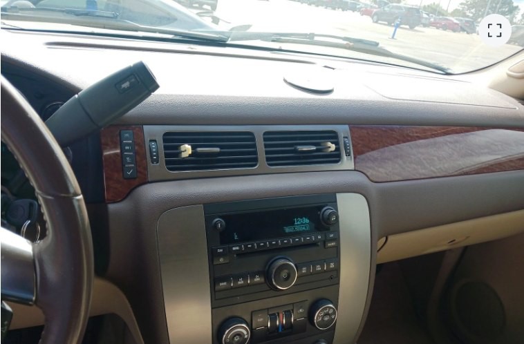 2007 GMC Yukon Image 8