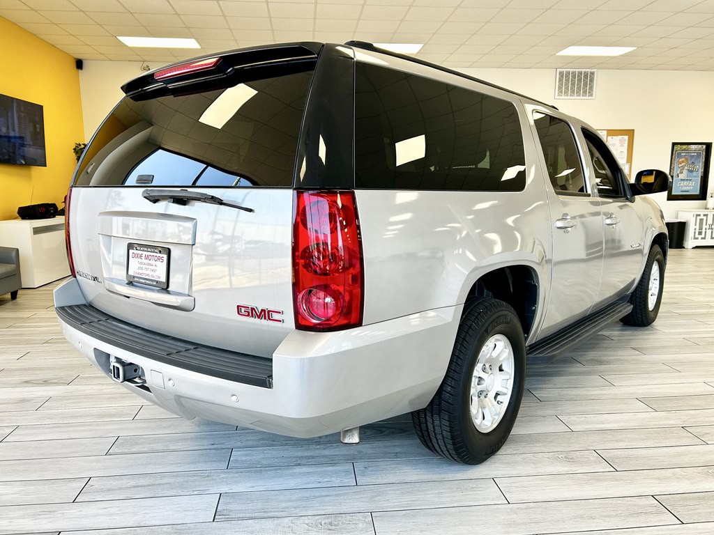 2007 GMC Yukon Image 6
