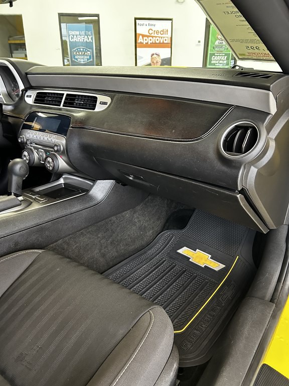 2014 Chevrolet Camaro Image 11