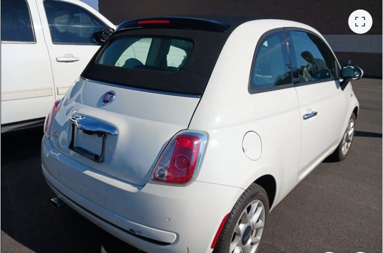 2017 FIAT 500 Image 3