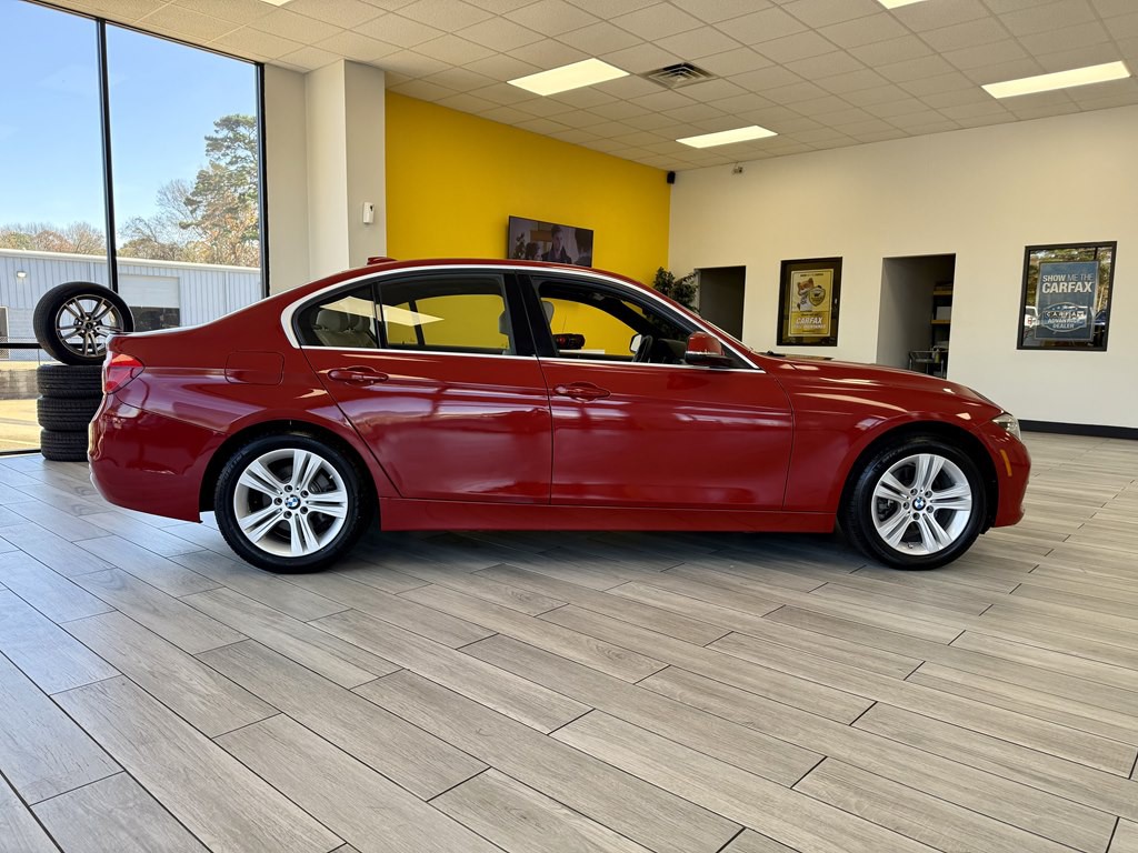 2018 BMW 3 Series Image 5