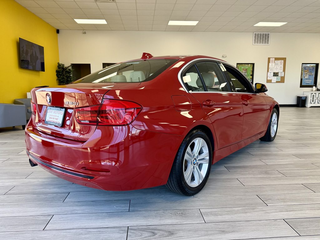 2018 BMW 3 Series Image 6