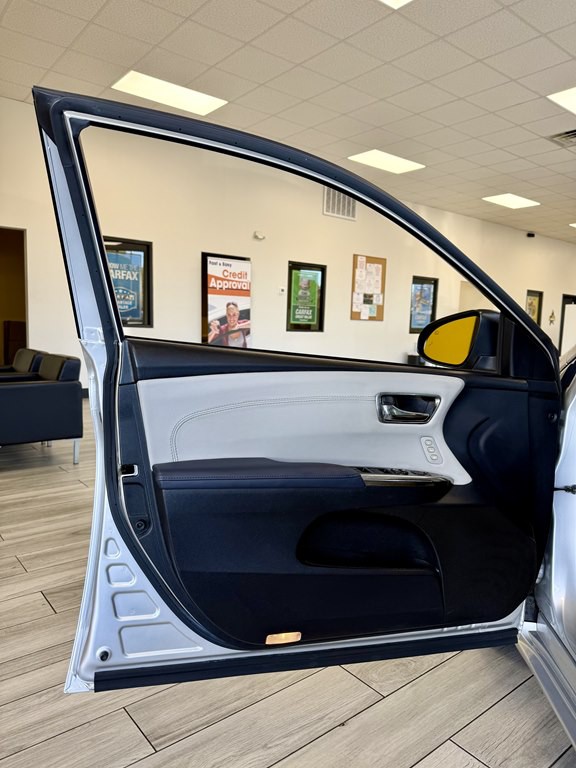 2013 Toyota Avalon Image 15