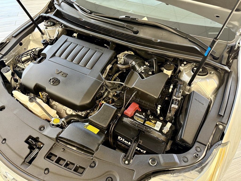 2013 Toyota Avalon Image 18