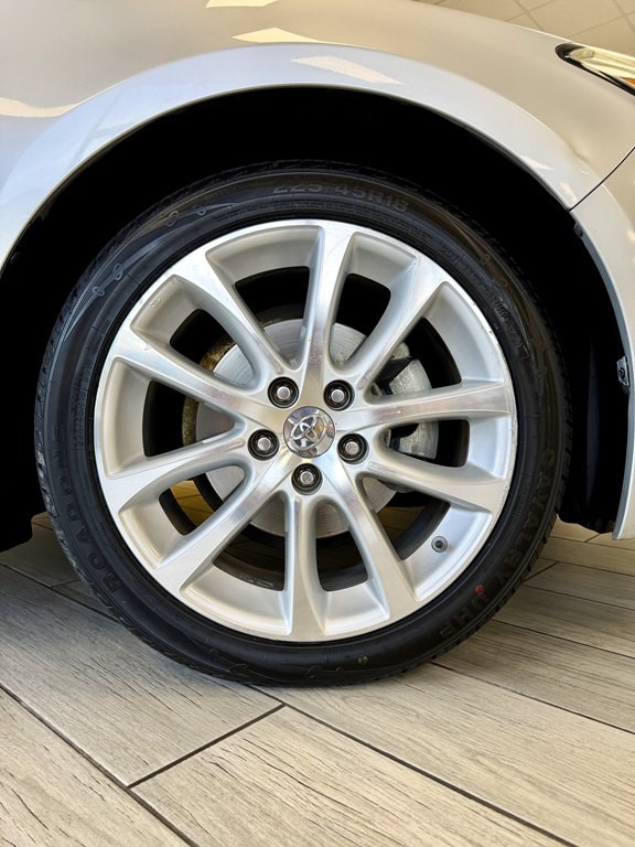 2013 Toyota Avalon Image 19