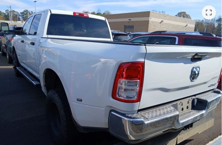 2020 RAM 3500 Image 3