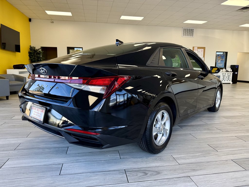 2021 Hyundai Elantra Image 6