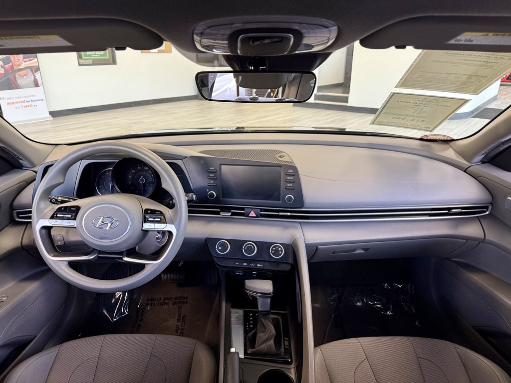 2021 Hyundai Elantra Image 10