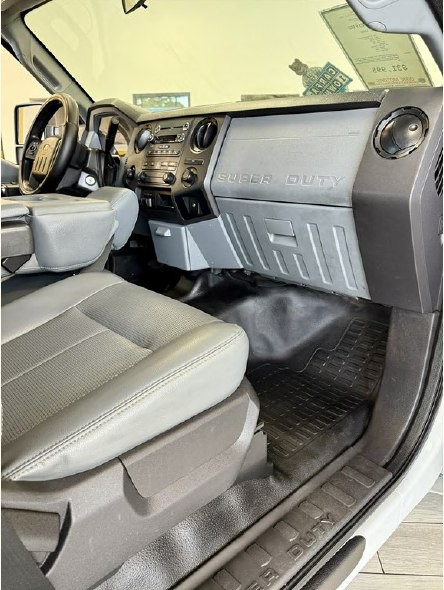 2015 Ford F-350 Image 11