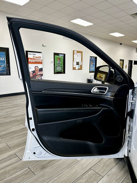 2019 Jeep Grand Cherokee Image 15