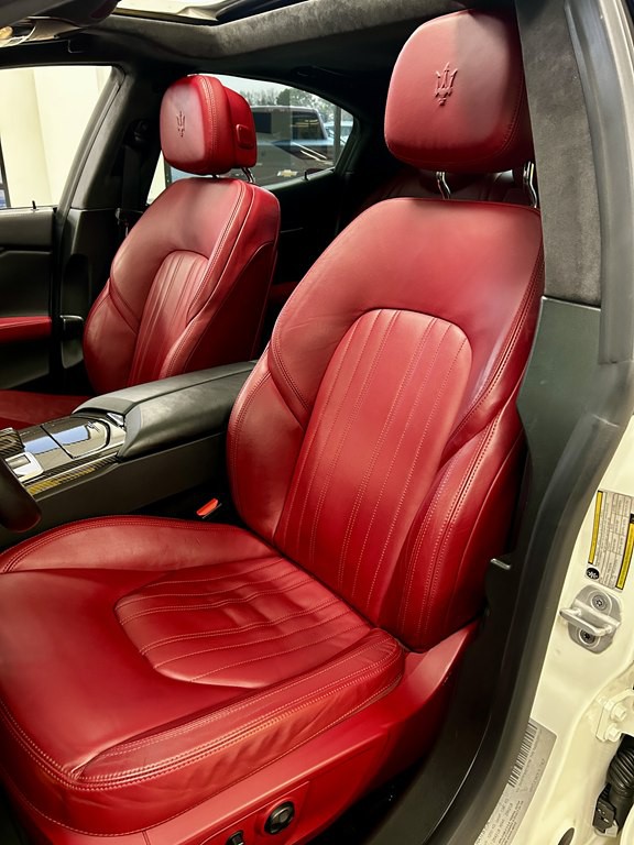 2014 Maserati Ghibli Image 14