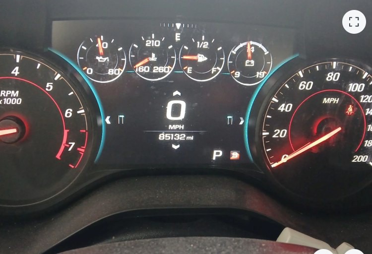 2017 Chevrolet Camaro Image 8