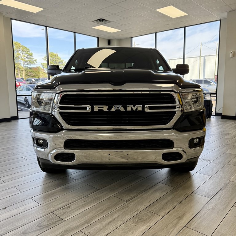 2020 RAM 1500 Image 2