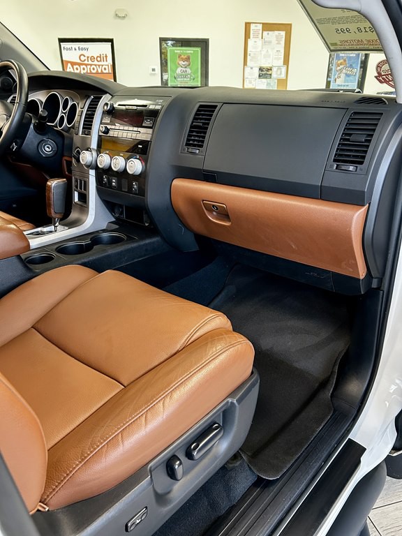 2011 Toyota Tundra Image 10