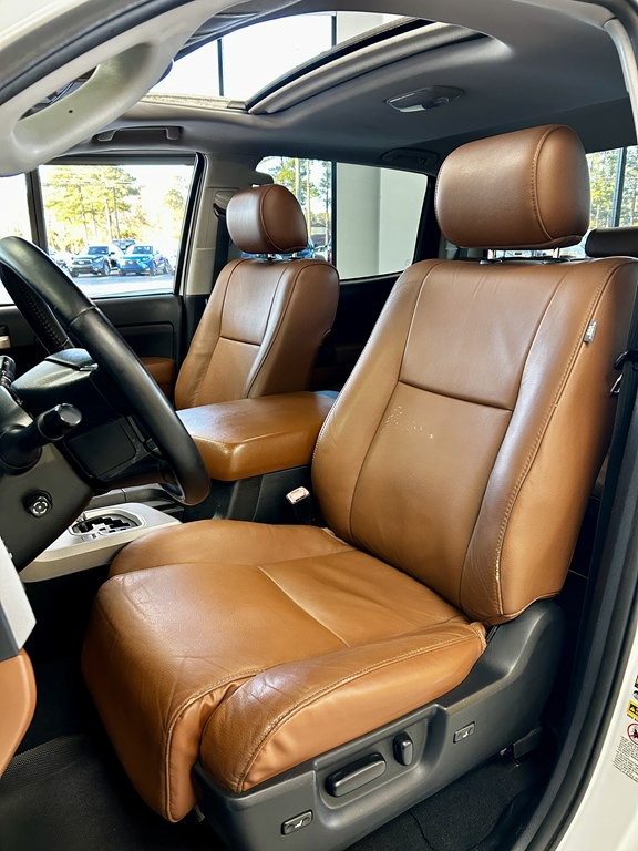 2011 Toyota Tundra Image 12