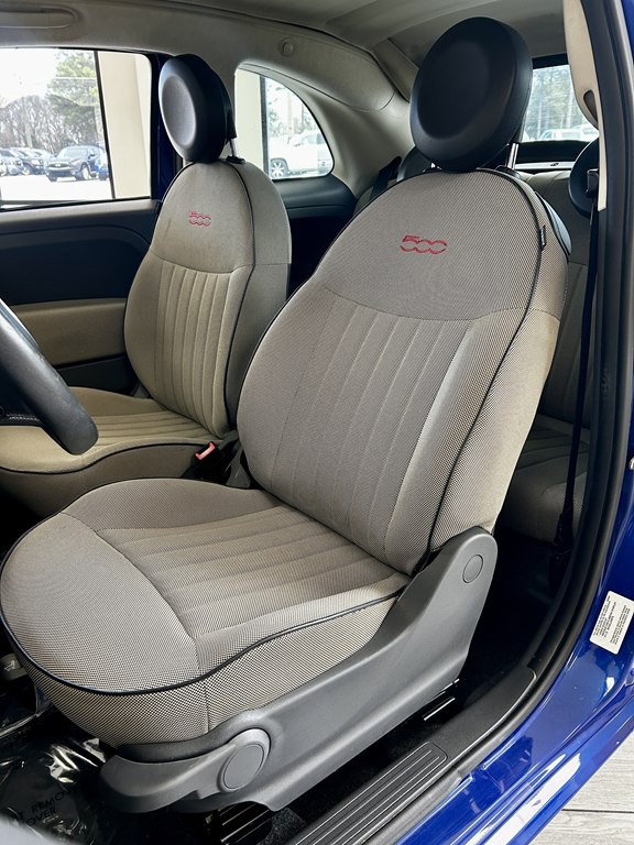 2012 FIAT 500 Image 13