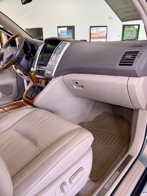 2007 Lexus RX Image 12