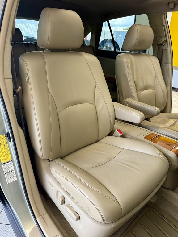 2007 Lexus RX Image 16