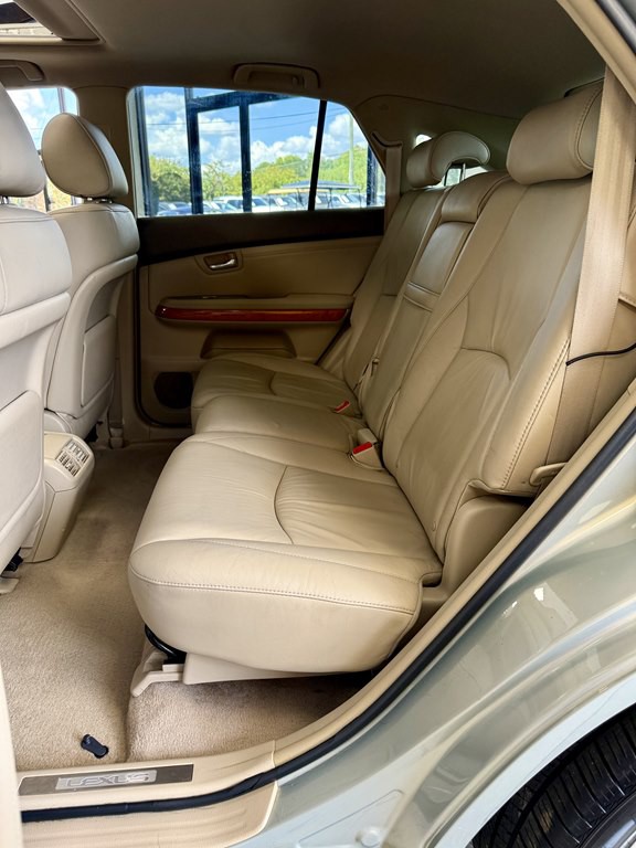 2007 Lexus RX Image 17