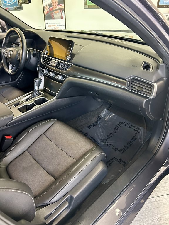 2020 Honda Accord Image 12