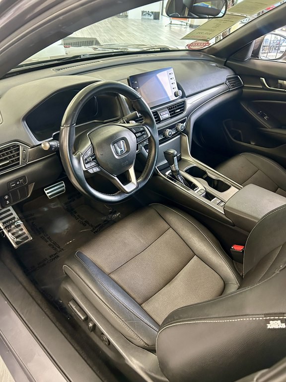 2020 Honda Accord Image 13