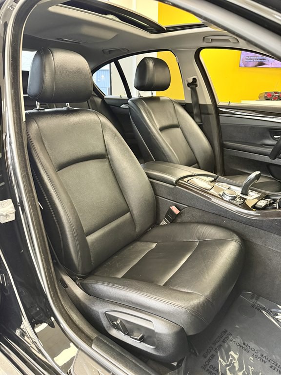 2014 BMW 5 Series Image 16