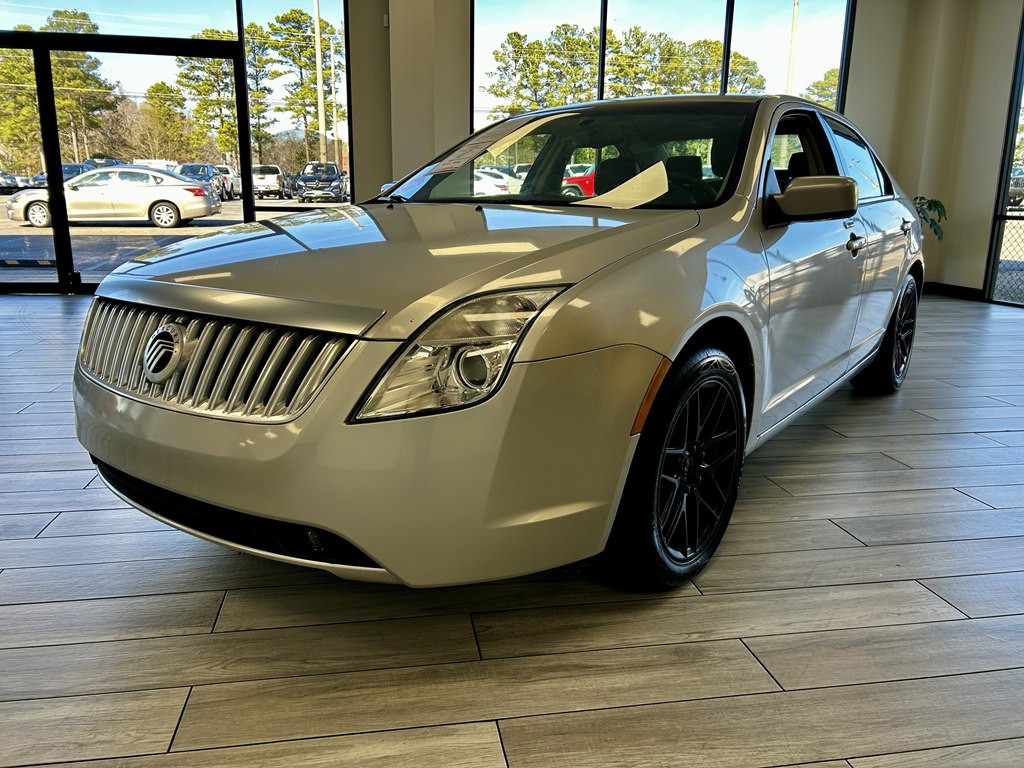 2011 Mercury Milan Image 3