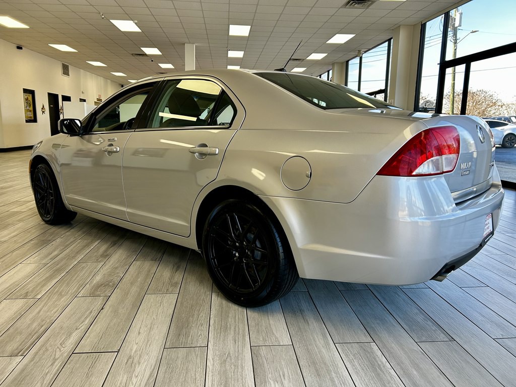 2011 Mercury Milan Image 7